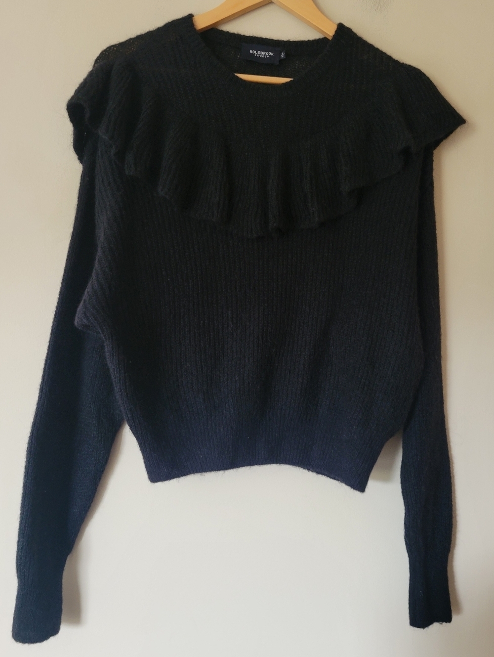 Holebrook Sweden Women's Black Knit Ruffle Neck Sweater Mohair Merino Blend Sz M